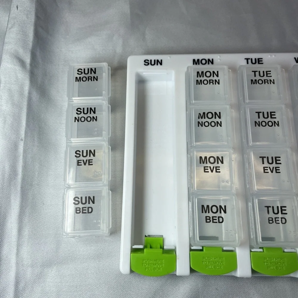 Ezy Dose One-Day-At-A-Time Weekly Medication Organizer Tray 1 each By Ezy Dose